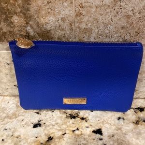 Escada Pouch